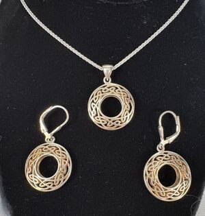Keith Jack Silver w/22k gilding Celtic Window to the Soul Pendant‎ and Earrings